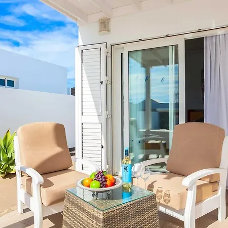 Sleeps 6 Pool Wifi